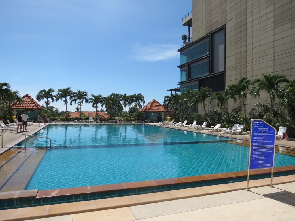 View Talay 6 Suite Apartments Патая Екстериор снимка