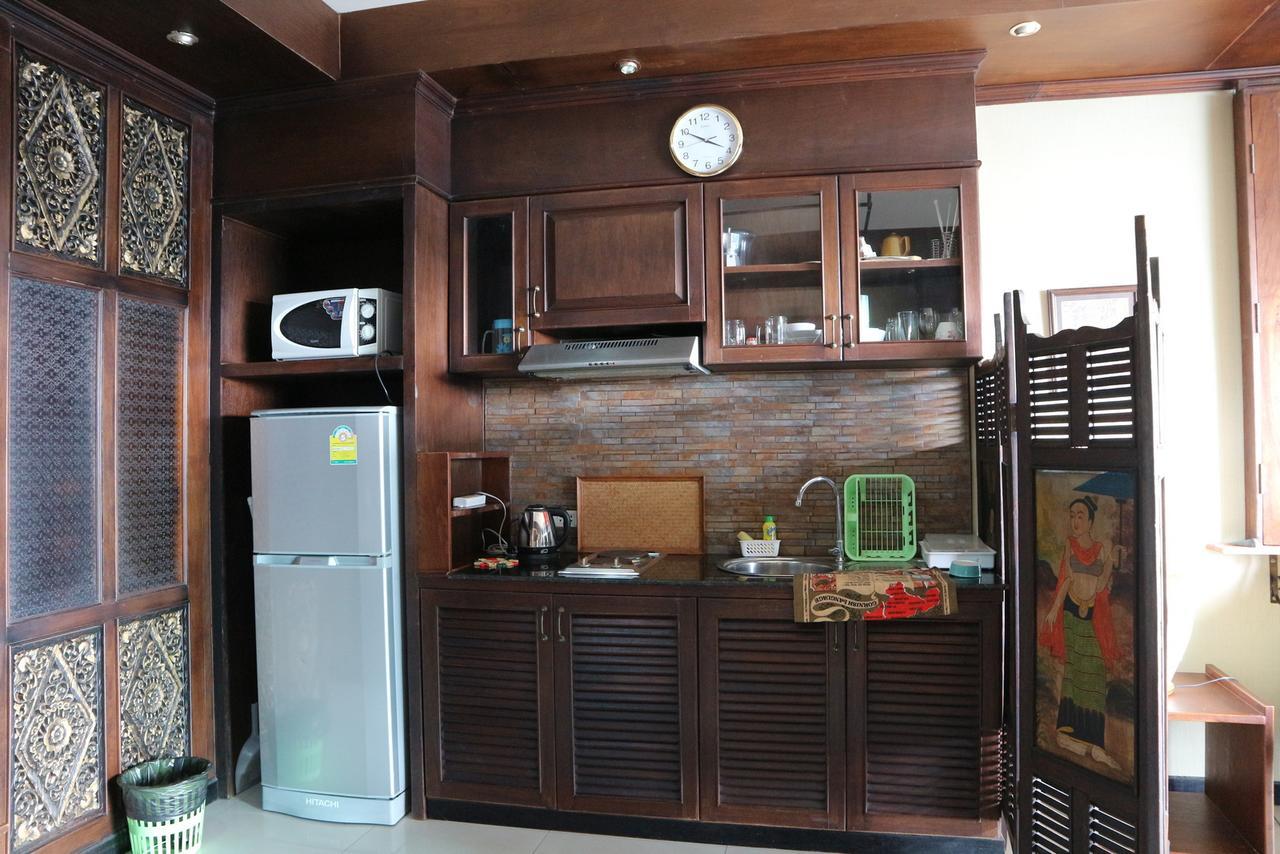 View Talay 6 Suite Apartments Патая Екстериор снимка