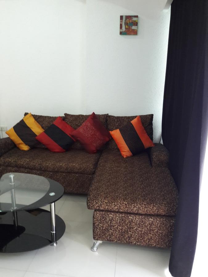 View Talay 6 Suite Apartments Патая Екстериор снимка